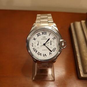 Brand New Silver Qianba Quartz Men's Watch with Roman Numerals